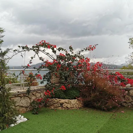 Lefkada House نِكيانا