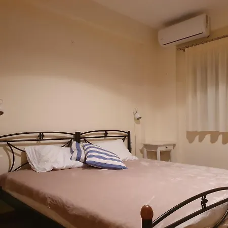 شقة Lefkada House *